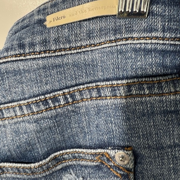 Anthropologie Pilcro Mid-Rise Slim Boyfriend Denim Shorts Sz 31 - Picture 12 of 14